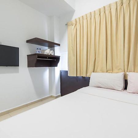 Hollitel Hotel Malacca Bagian luar foto